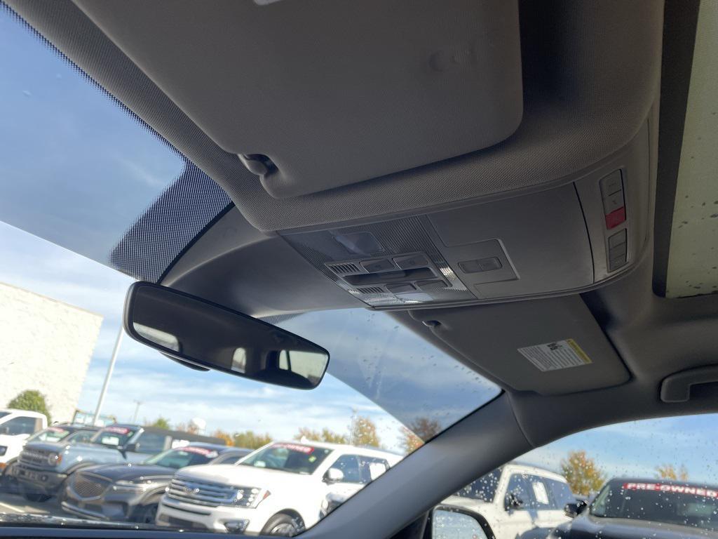 used 2019 Volkswagen Atlas car, priced at $24,278