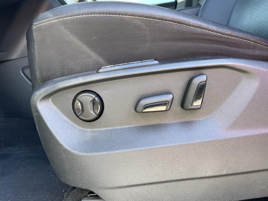 used 2019 Volkswagen Atlas car, priced at $24,278