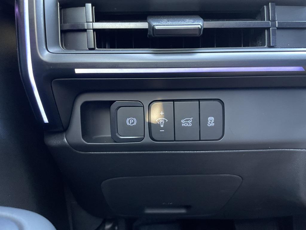 used 2024 Hyundai Santa Fe car, priced at $37,715