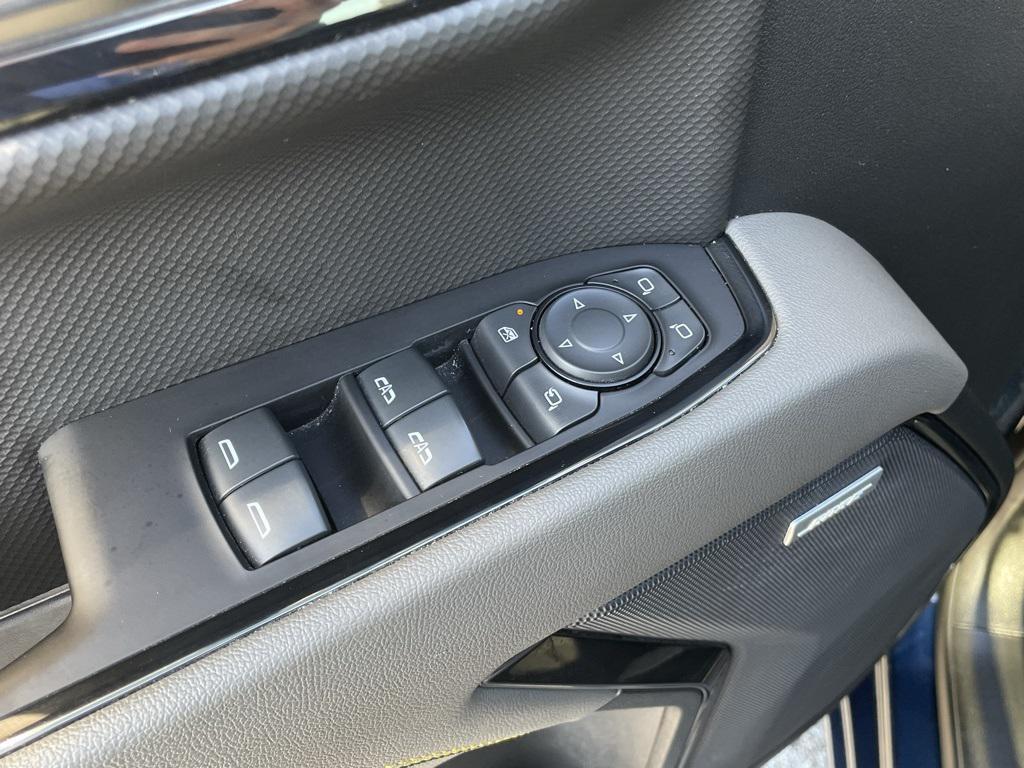 used 2022 Chevrolet Silverado 1500 car, priced at $42,673