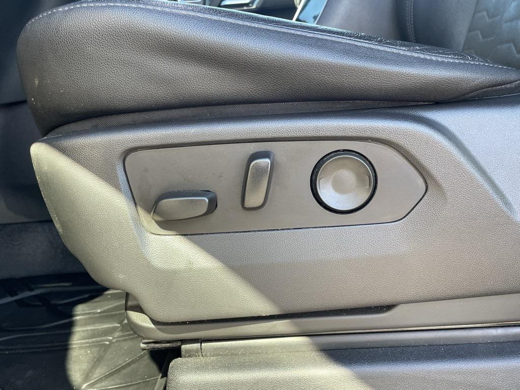 used 2022 Chevrolet Silverado 1500 car, priced at $42,673