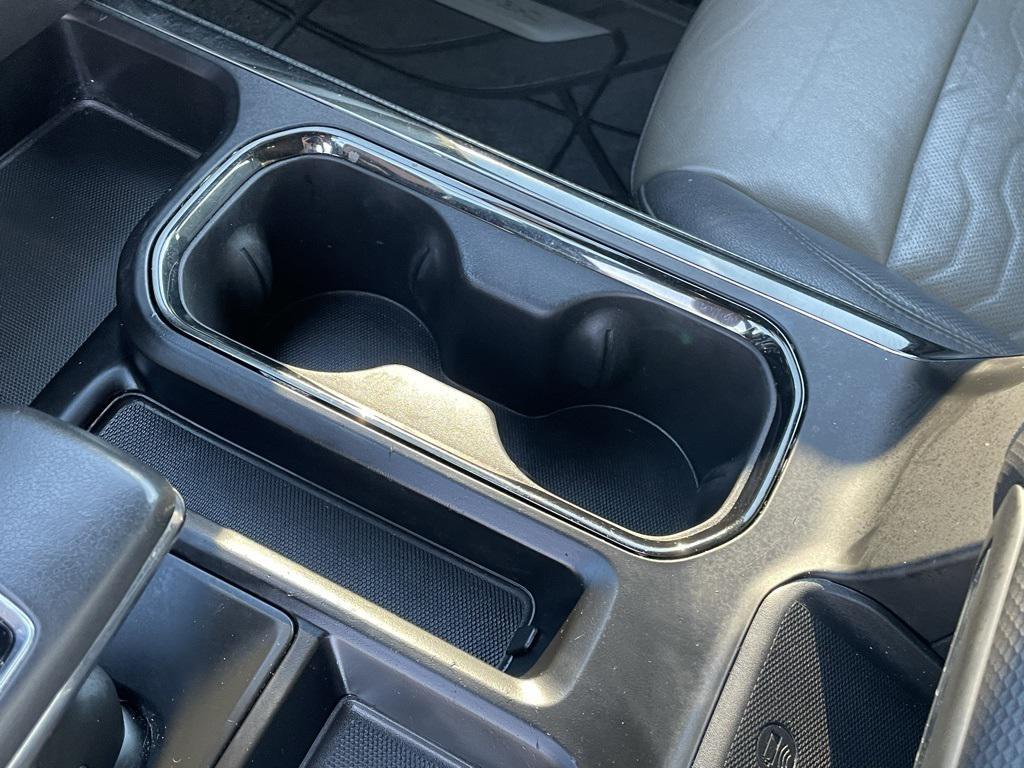 used 2022 Chevrolet Silverado 1500 car, priced at $42,673