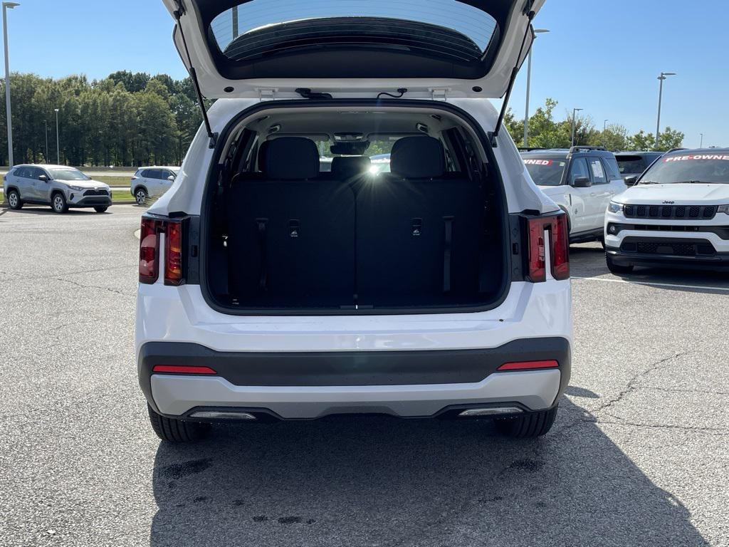 new 2026 Kia Sorento car, priced at $32,740