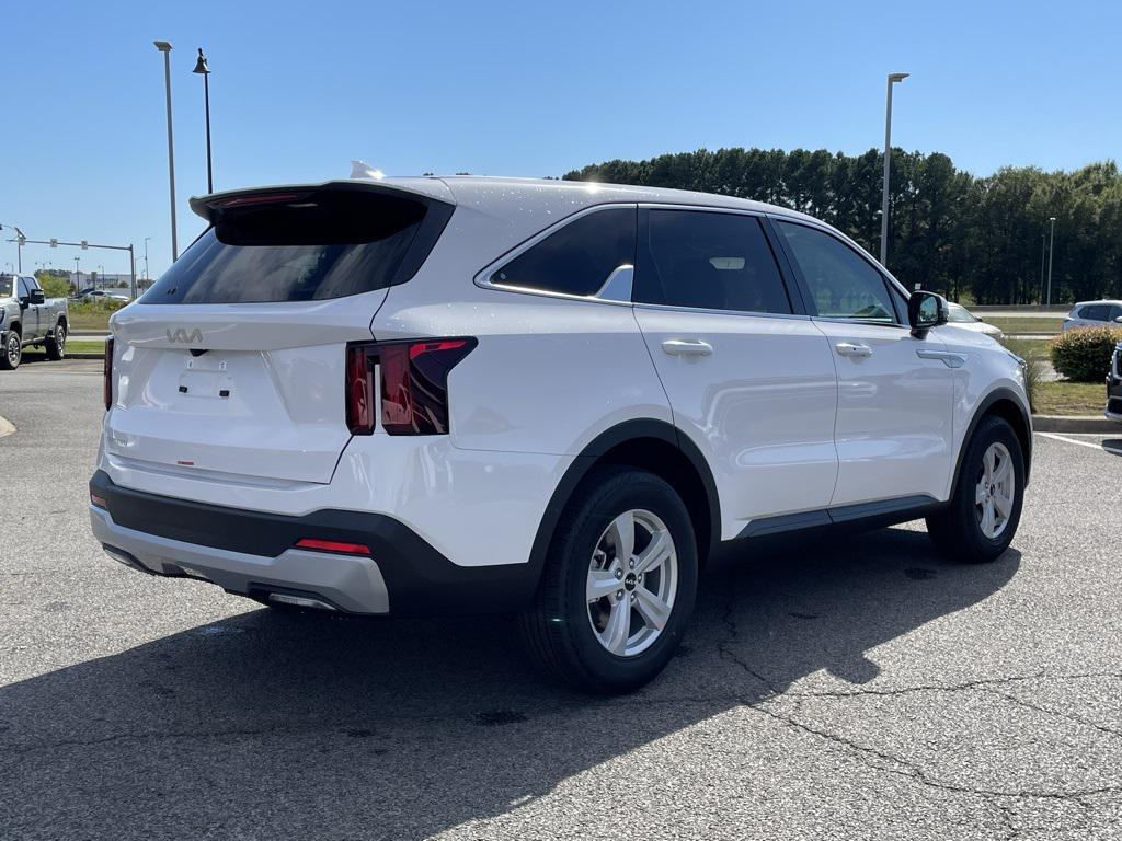 new 2026 Kia Sorento car, priced at $32,740