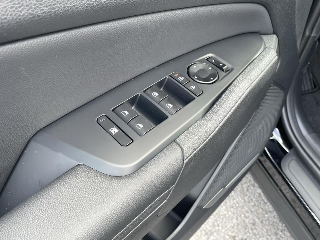 new 2026 Kia Sportage car, priced at $32,900