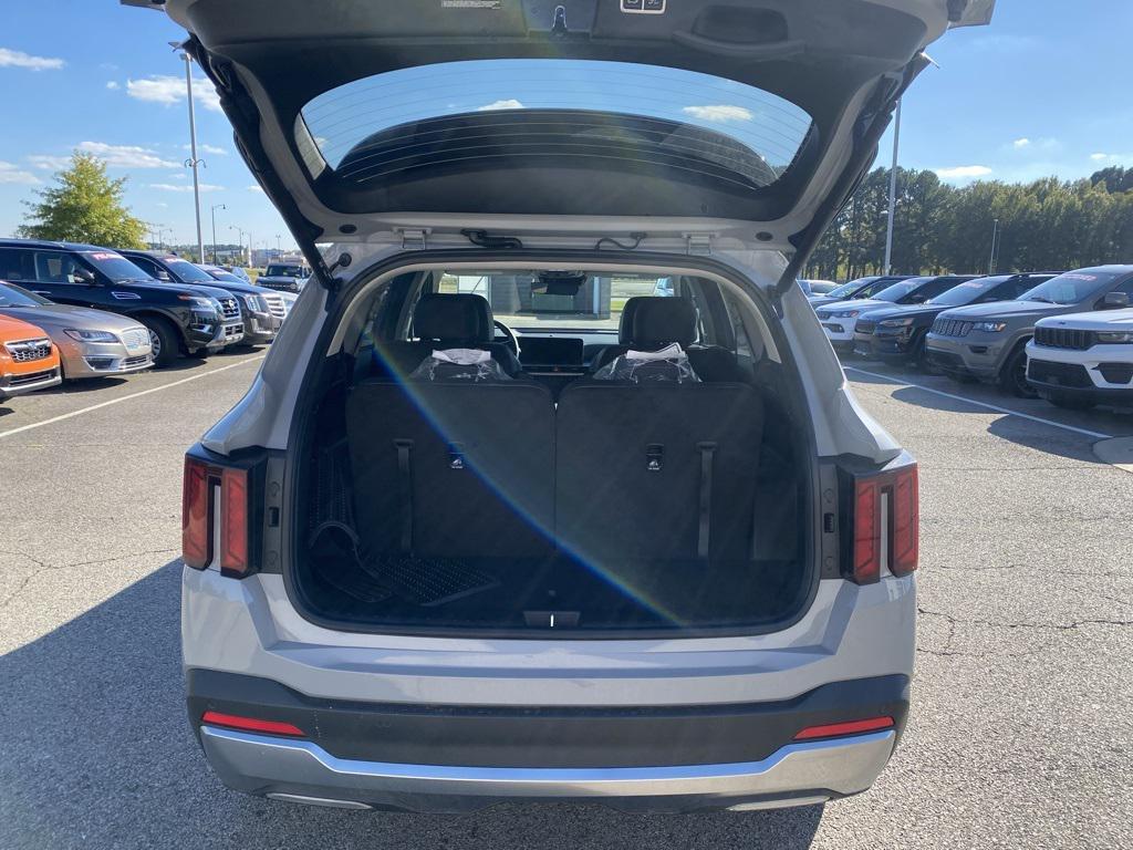 new 2026 Kia Sorento car, priced at $39,730