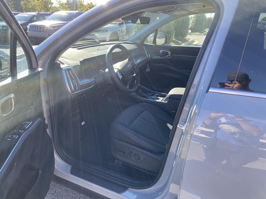 new 2026 Kia Sorento car, priced at $39,730