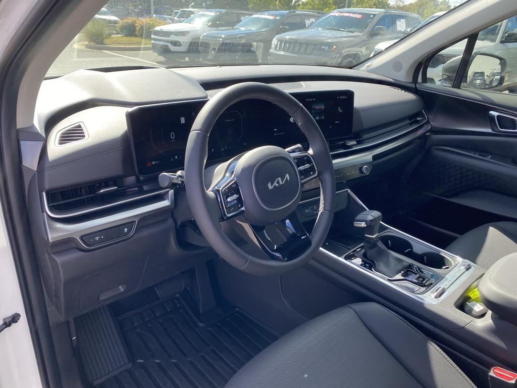 new 2026 Kia Carnival car, priced at $52,315