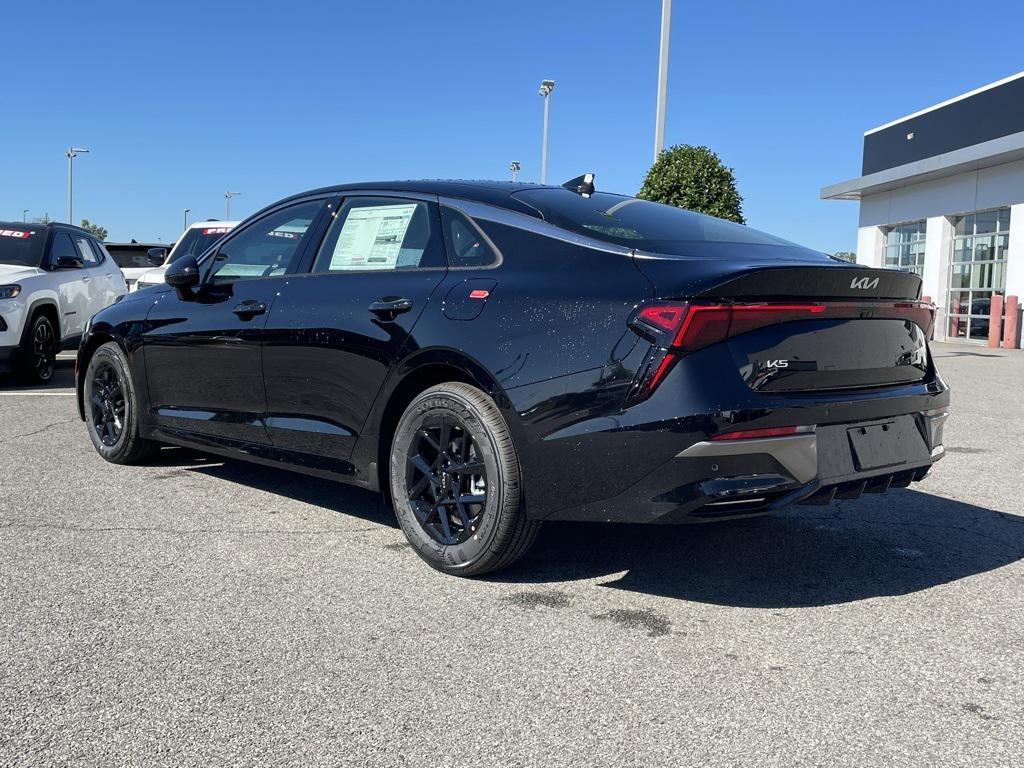 new 2026 Kia K5 car, priced at $27,785