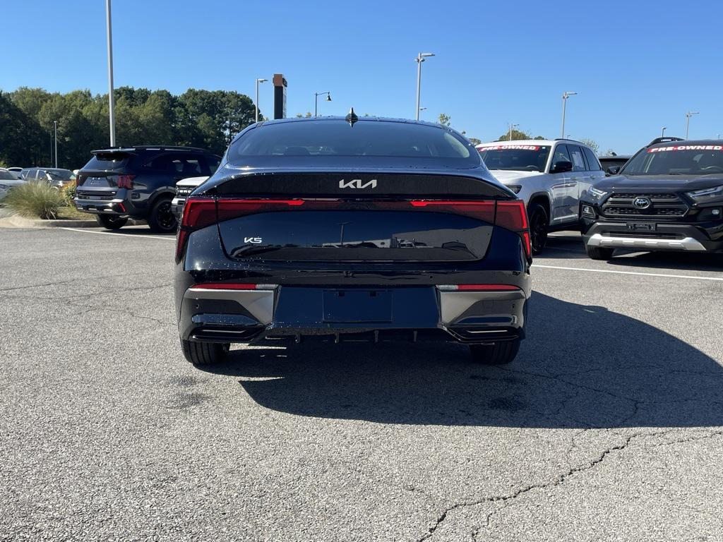 new 2026 Kia K5 car, priced at $27,785