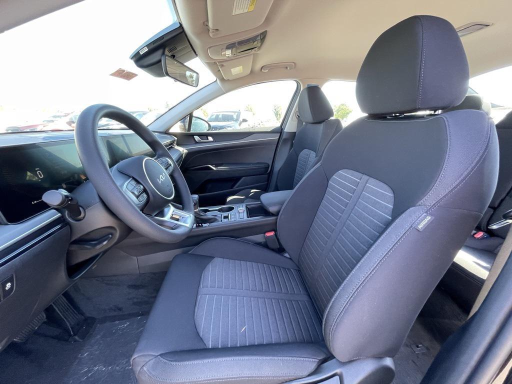 new 2026 Kia K5 car, priced at $27,785
