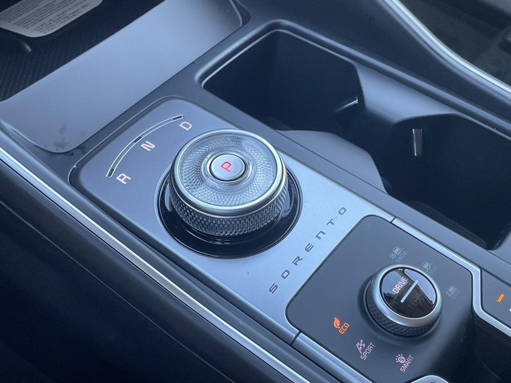 new 2026 Kia Sorento Hybrid car, priced at $44,370