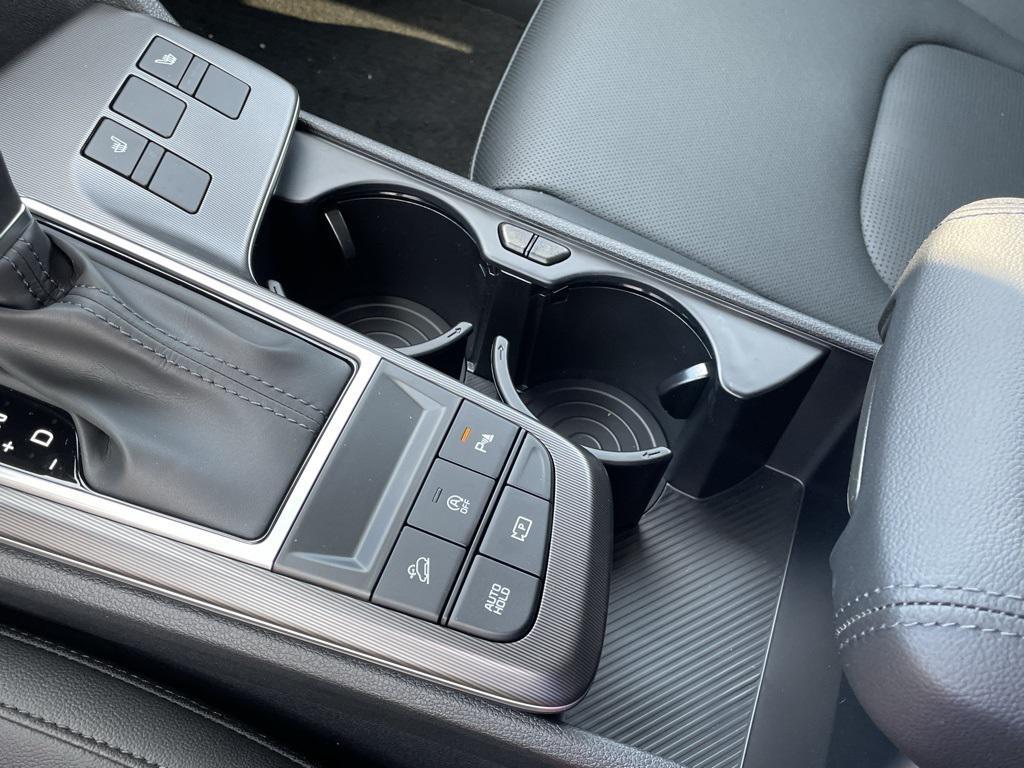 new 2026 Kia Sportage car, priced at $34,380