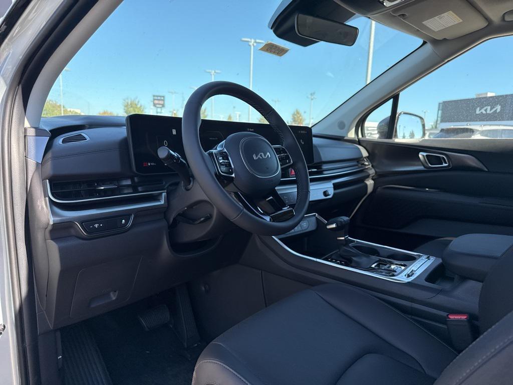 new 2026 Kia Carnival car, priced at $48,475
