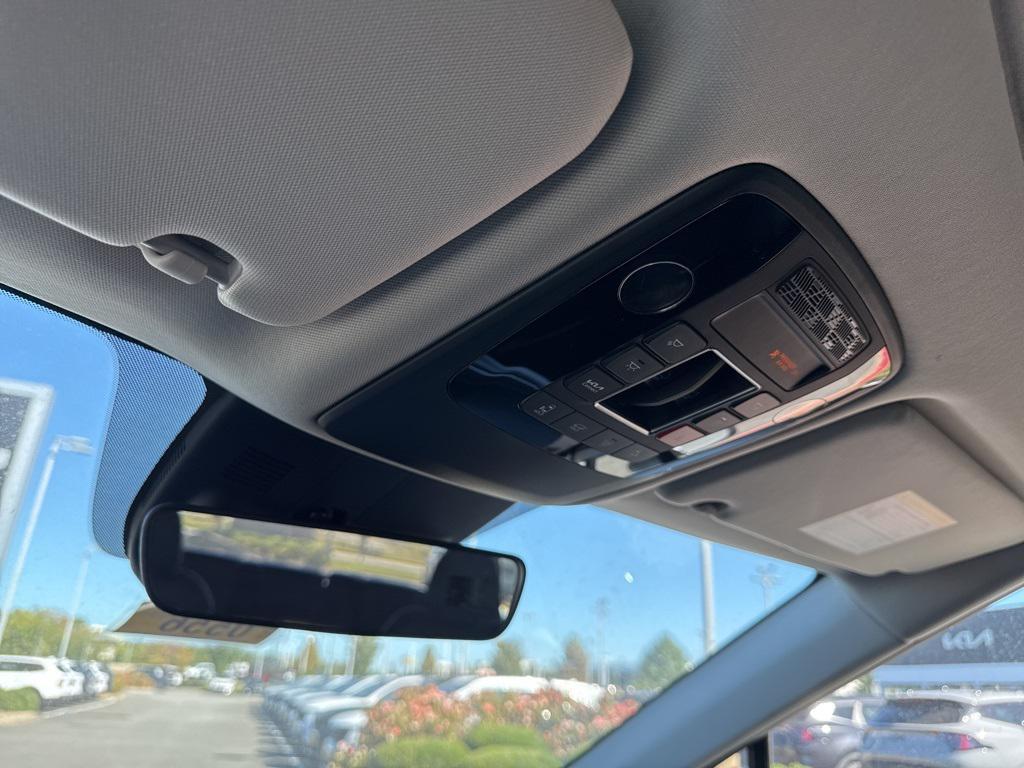 new 2026 Kia Carnival car, priced at $48,475