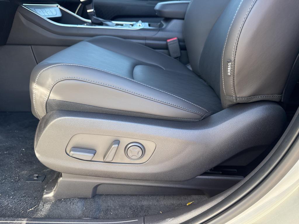 new 2026 Kia Carnival car, priced at $48,475