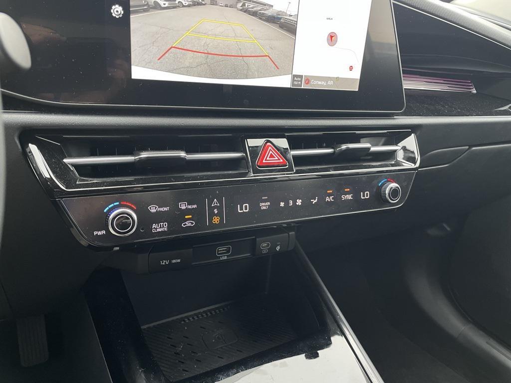 new 2025 Kia Niro car, priced at $29,085