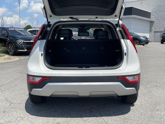 new 2025 Kia Niro car, priced at $29,085