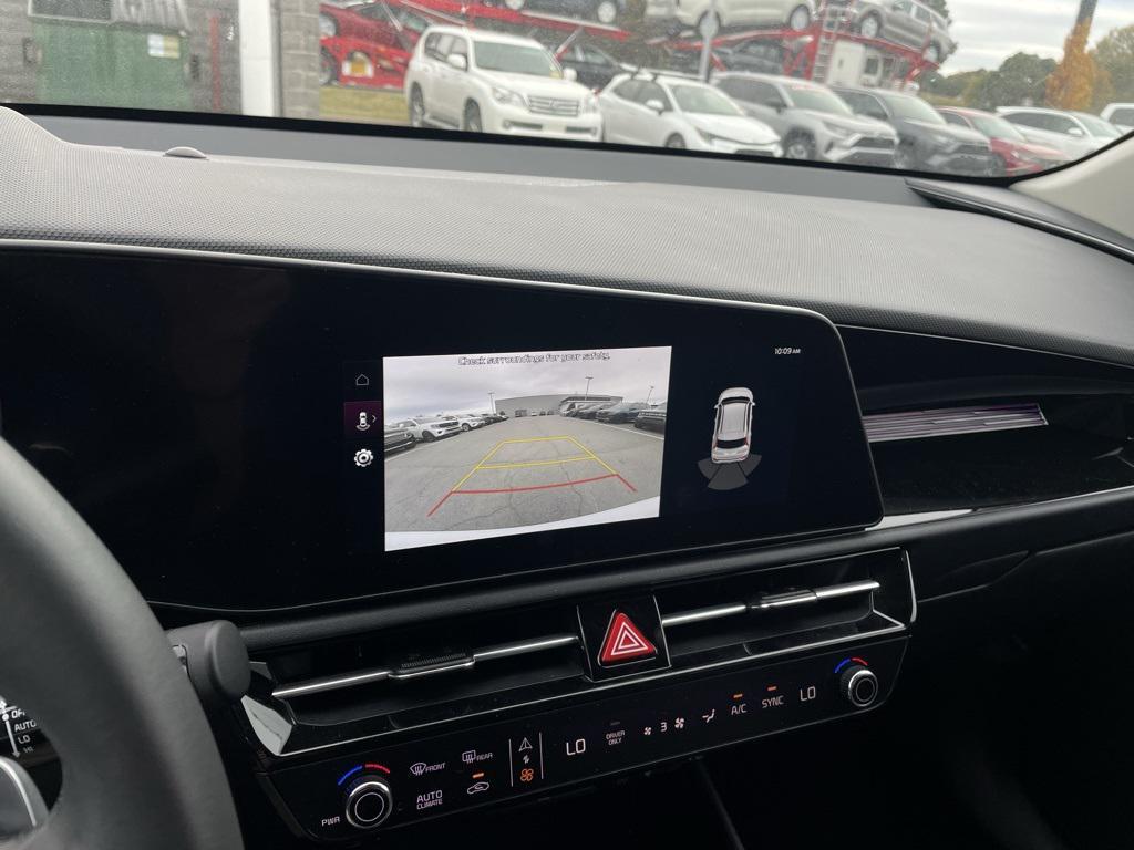 new 2025 Kia Niro car, priced at $29,085