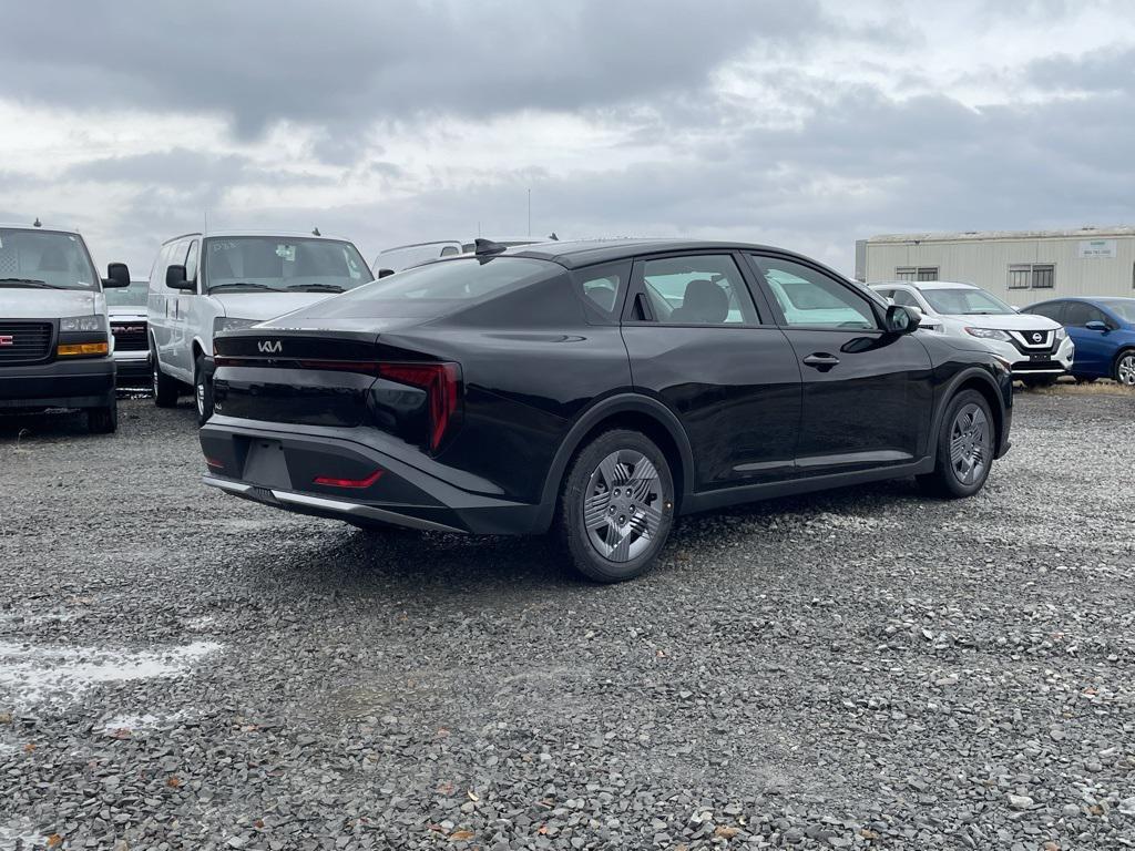 new 2025 Kia K4 car, priced at $22,129