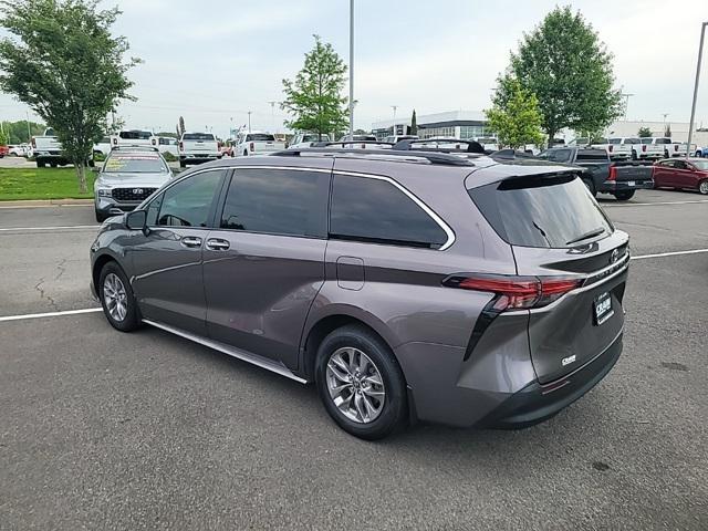 used 2022 Toyota Sienna car, priced at $39,574