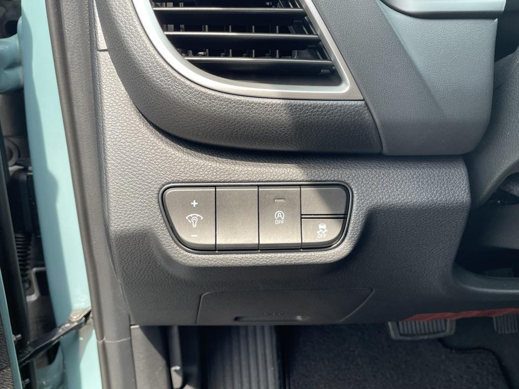 new 2026 Kia Seltos car, priced at $27,475