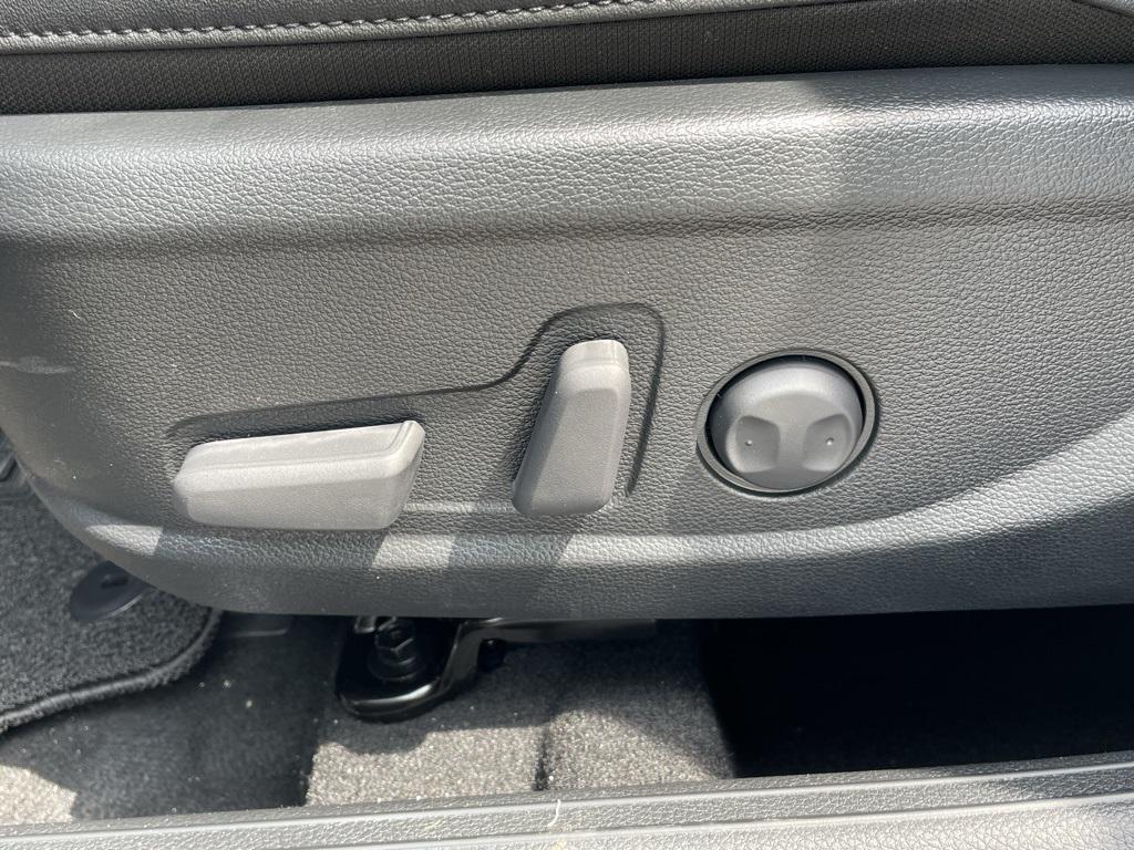 new 2026 Kia Seltos car, priced at $27,475