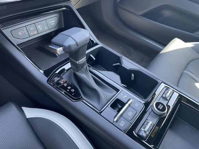 new 2025 Kia K5 car, priced at $27,715