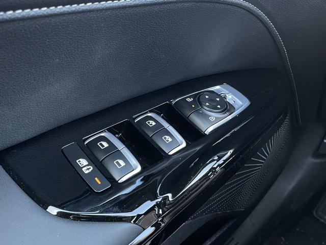 new 2025 Kia K5 car, priced at $27,715