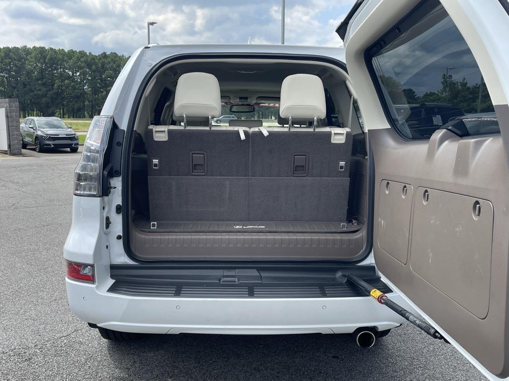 used 2019 Lexus GX 460 car, priced at $31,158
