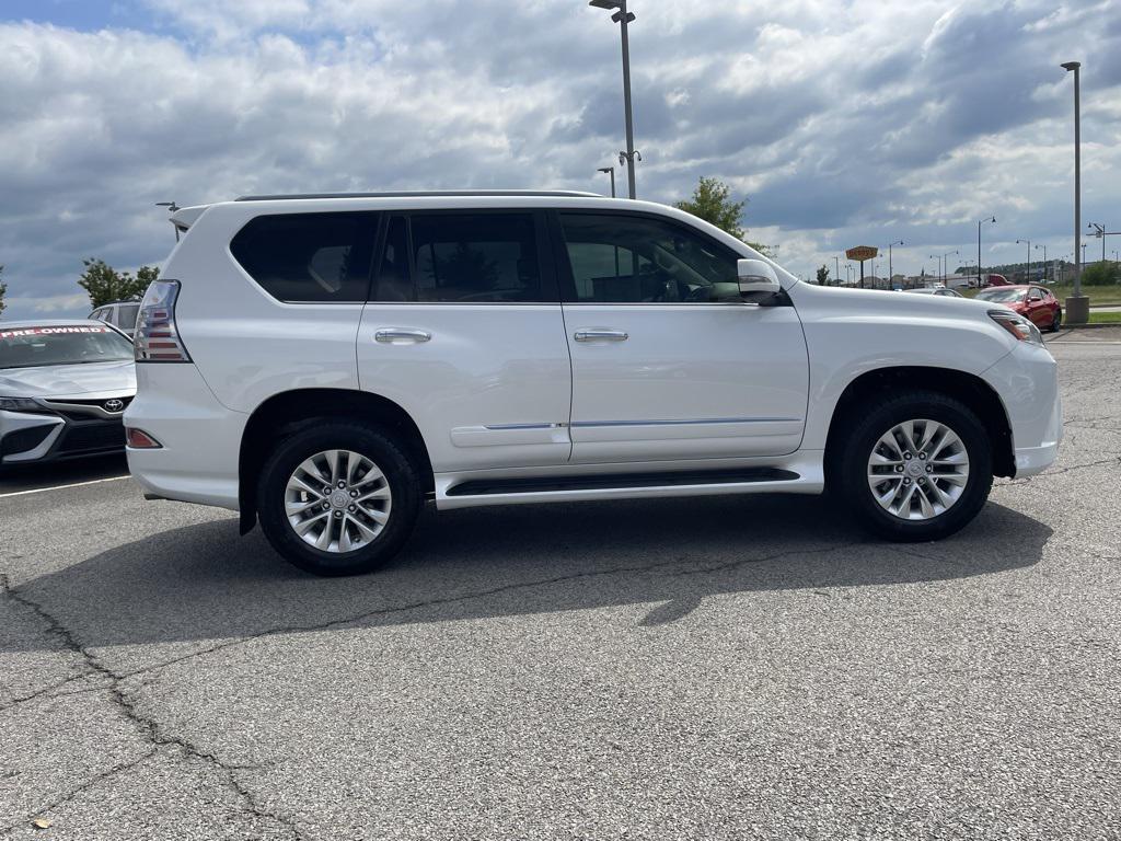 used 2019 Lexus GX 460 car, priced at $31,158