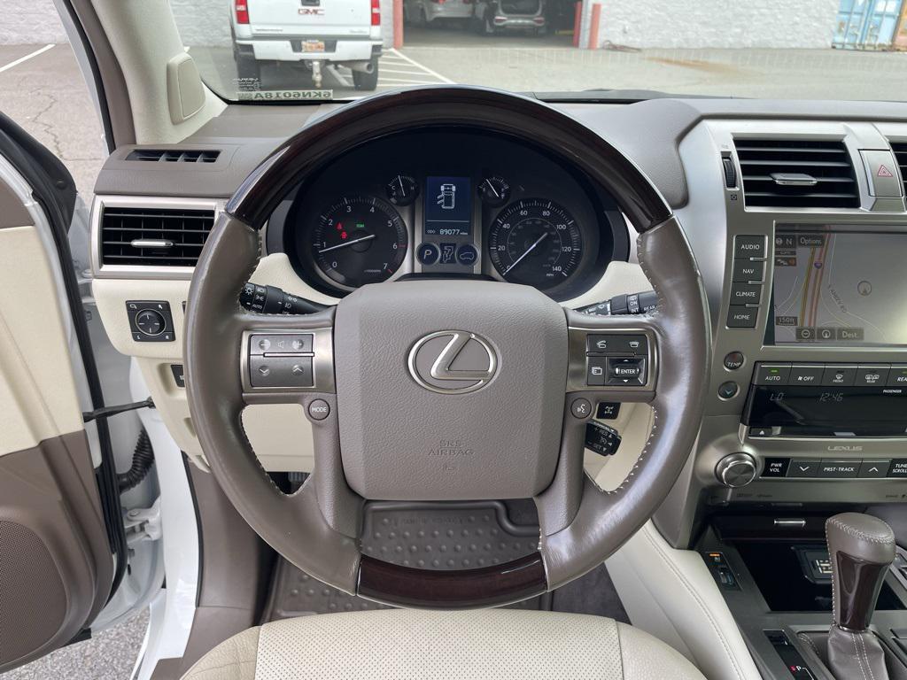 used 2019 Lexus GX 460 car, priced at $31,158