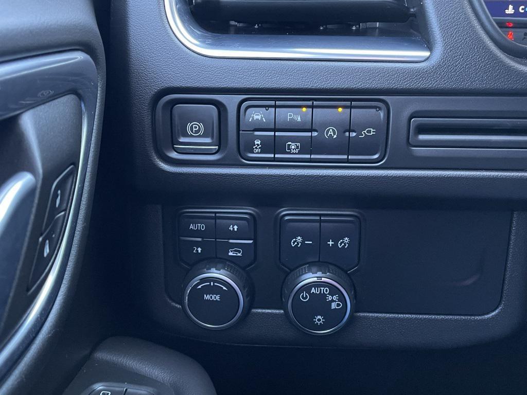 used 2022 Chevrolet Tahoe car, priced at $49,995