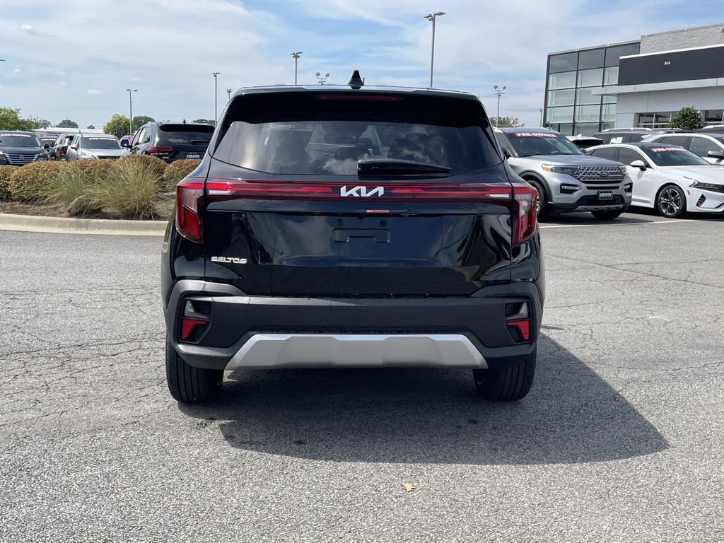 new 2026 Kia Seltos car, priced at $25,170
