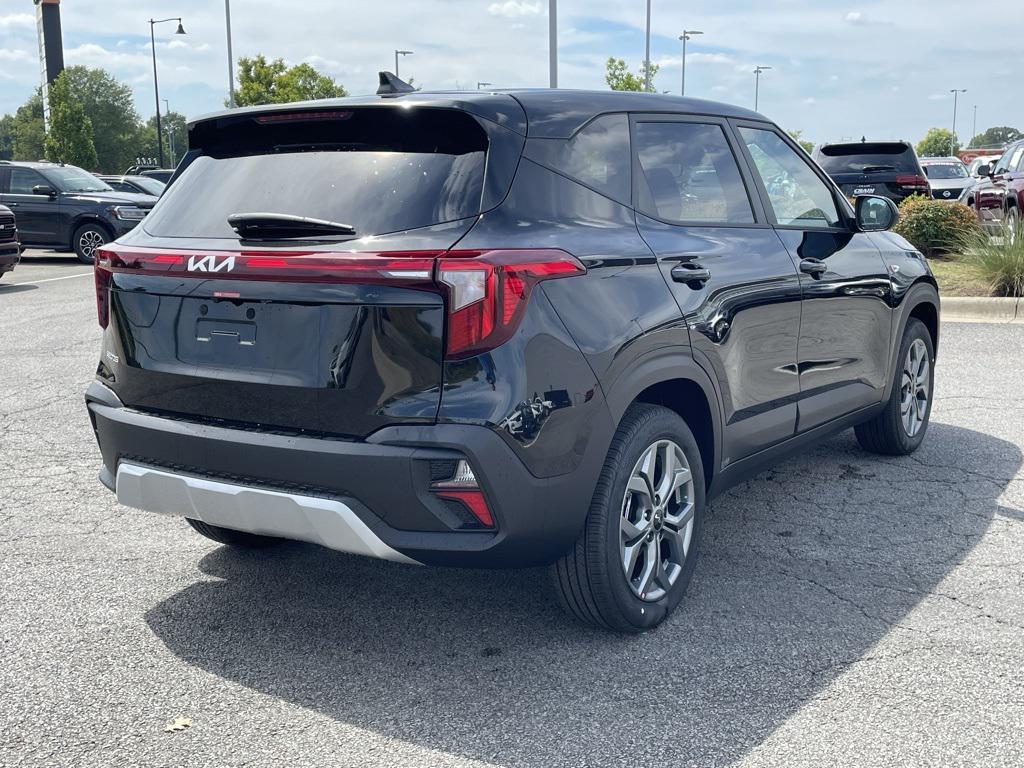 new 2026 Kia Seltos car, priced at $25,170