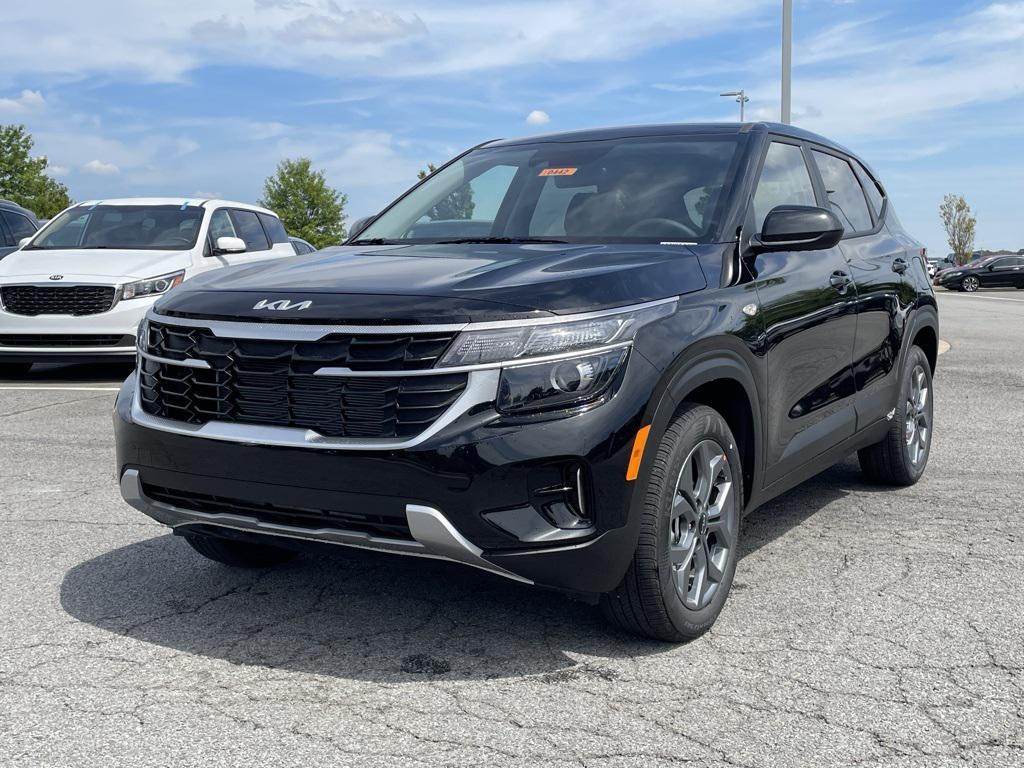 new 2026 Kia Seltos car, priced at $25,170