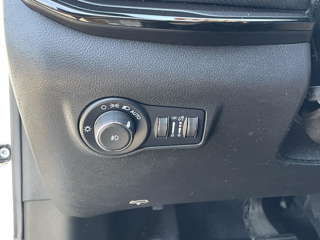 used 2023 Jeep Compass car, priced at $22,181