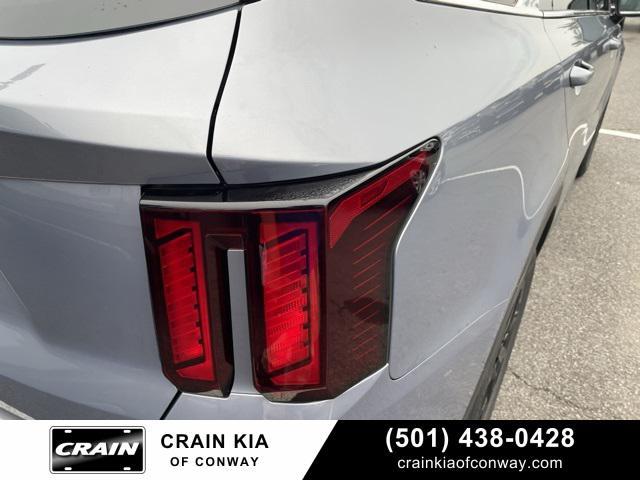used 2024 Kia Sorento car, priced at $28,996
