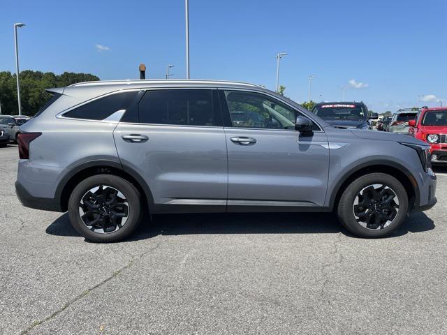 used 2024 Kia Sorento car, priced at $28,996