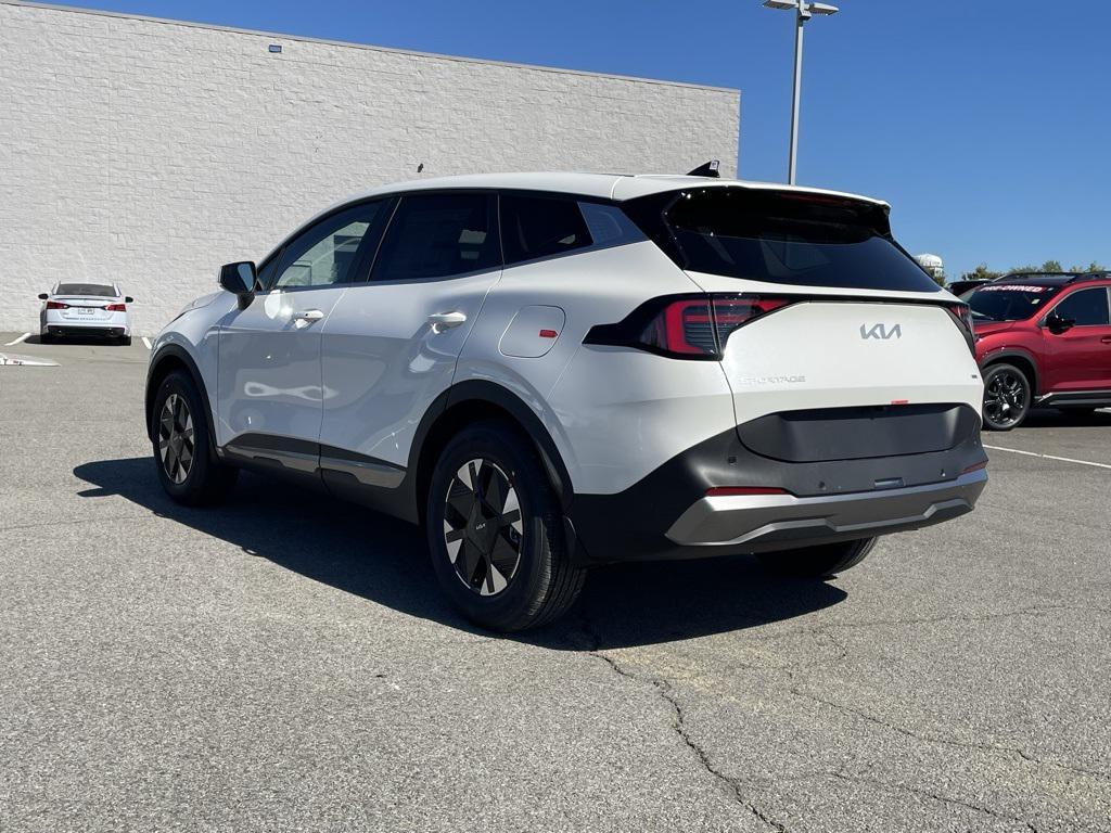 new 2026 Kia Sportage Hybrid car, priced at $32,095