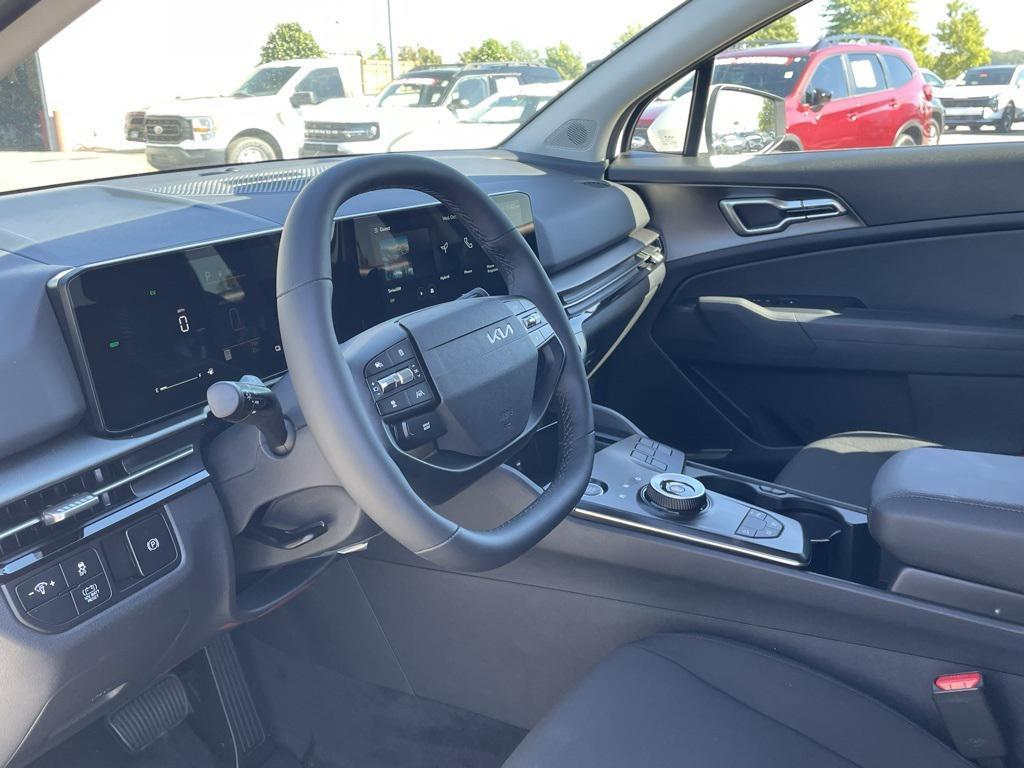 new 2026 Kia Sportage Hybrid car, priced at $32,095