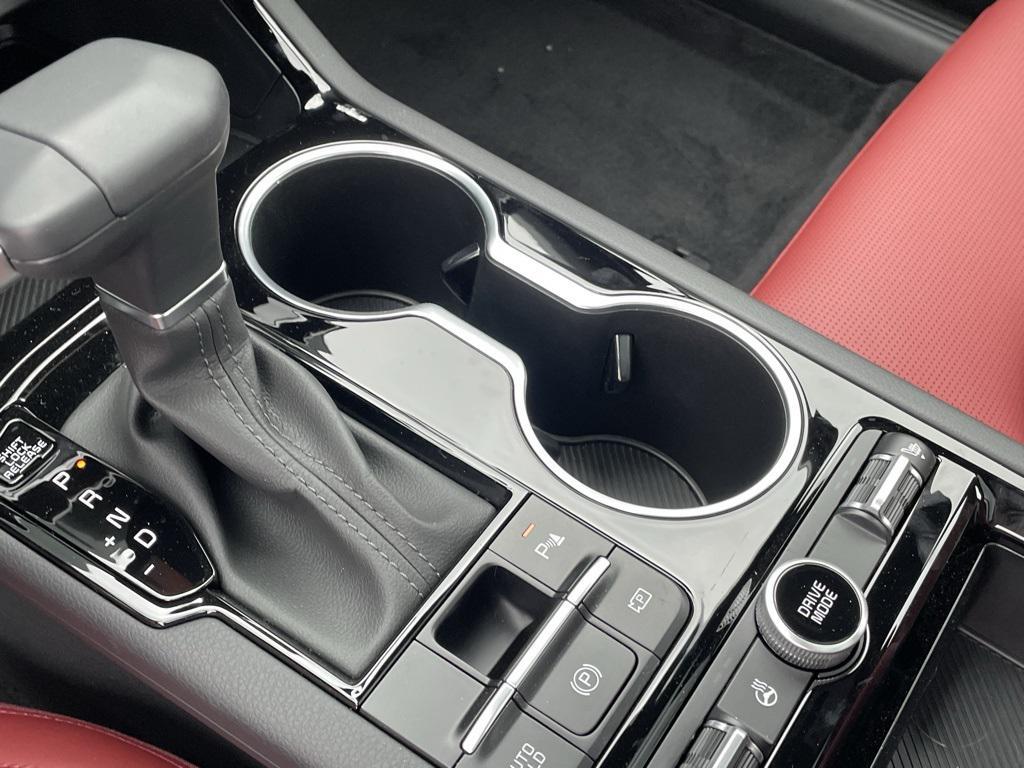 new 2026 Kia K5 car, priced at $31,260