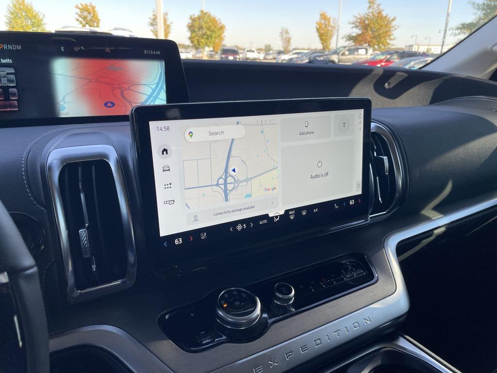 used 2025 Ford Expedition car, priced at $73,068