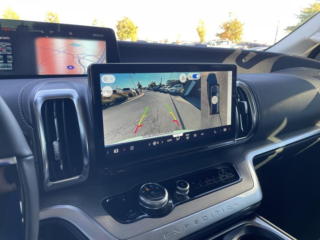 used 2025 Ford Expedition car, priced at $73,068