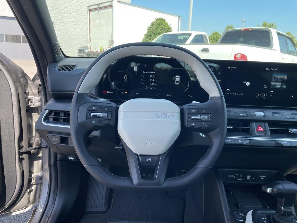 new 2025 Kia K4 car, priced at $25,623