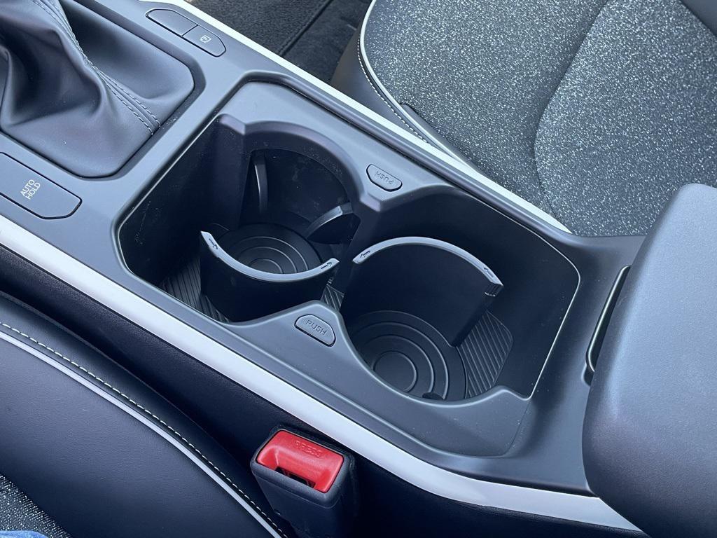 new 2025 Kia K4 car, priced at $25,623