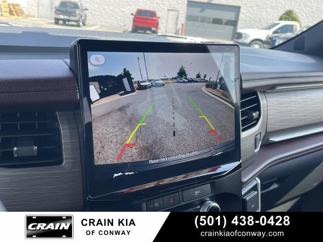 used 2024 Ford Expedition car, priced at $57,383