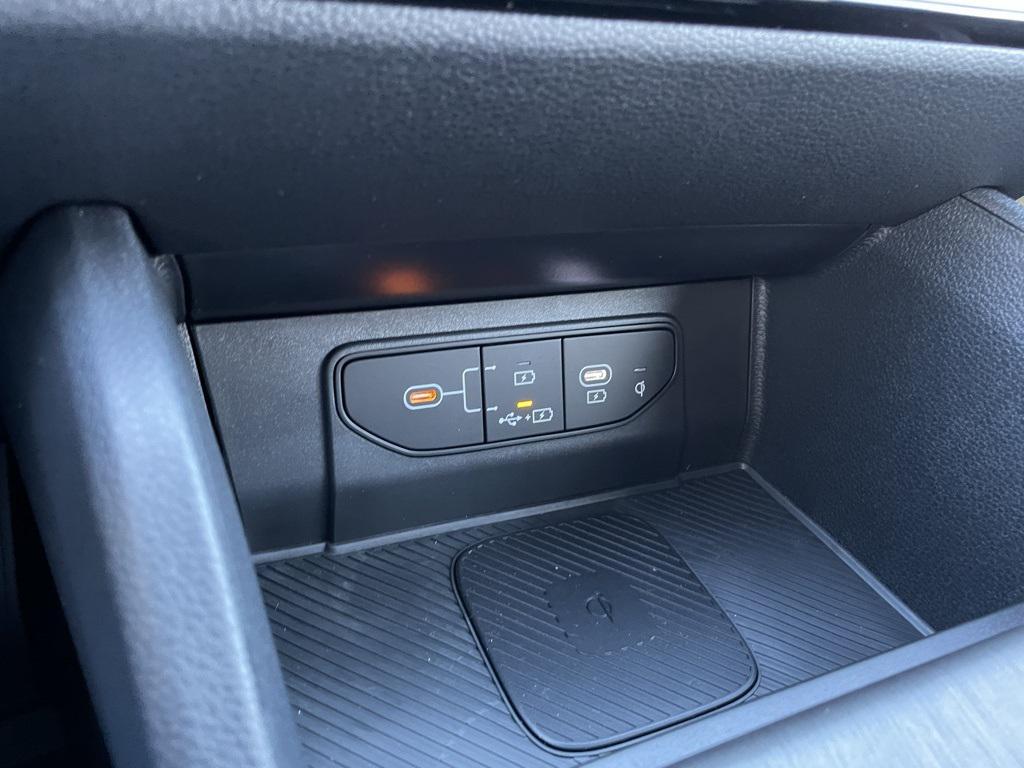 new 2026 Kia Sportage car, priced at $36,935