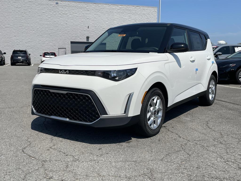 new 2025 Kia Soul car, priced at $23,665