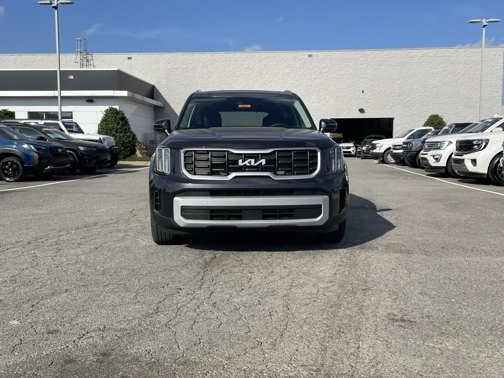 new 2025 Kia Telluride car, priced at $40,647